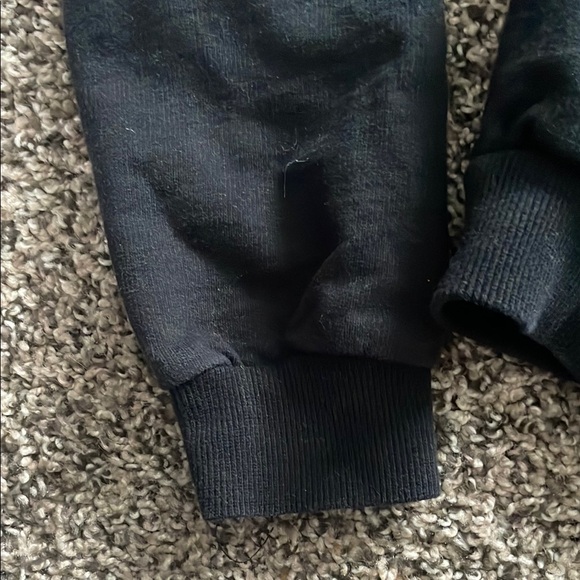 SHEIN Black Cropped Hoodie - Picture 4 of 7